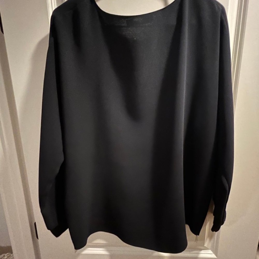 Vince Dark Nacy shirt